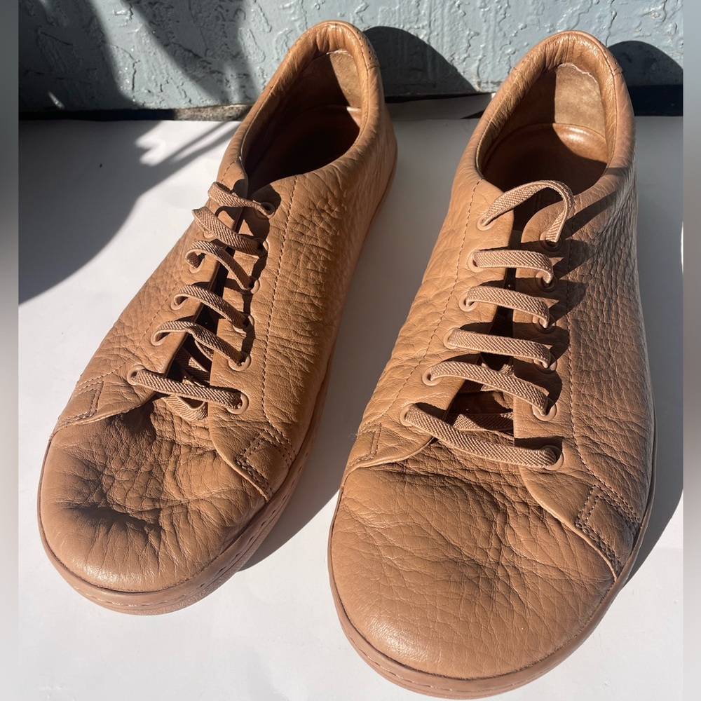Birchbury Bramford Barefoot Sneaker light brown tan leather  size 11.5